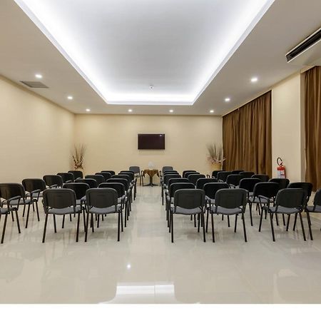 פליראקי Olympos Beach Hotel מראה חיצוני תמונה