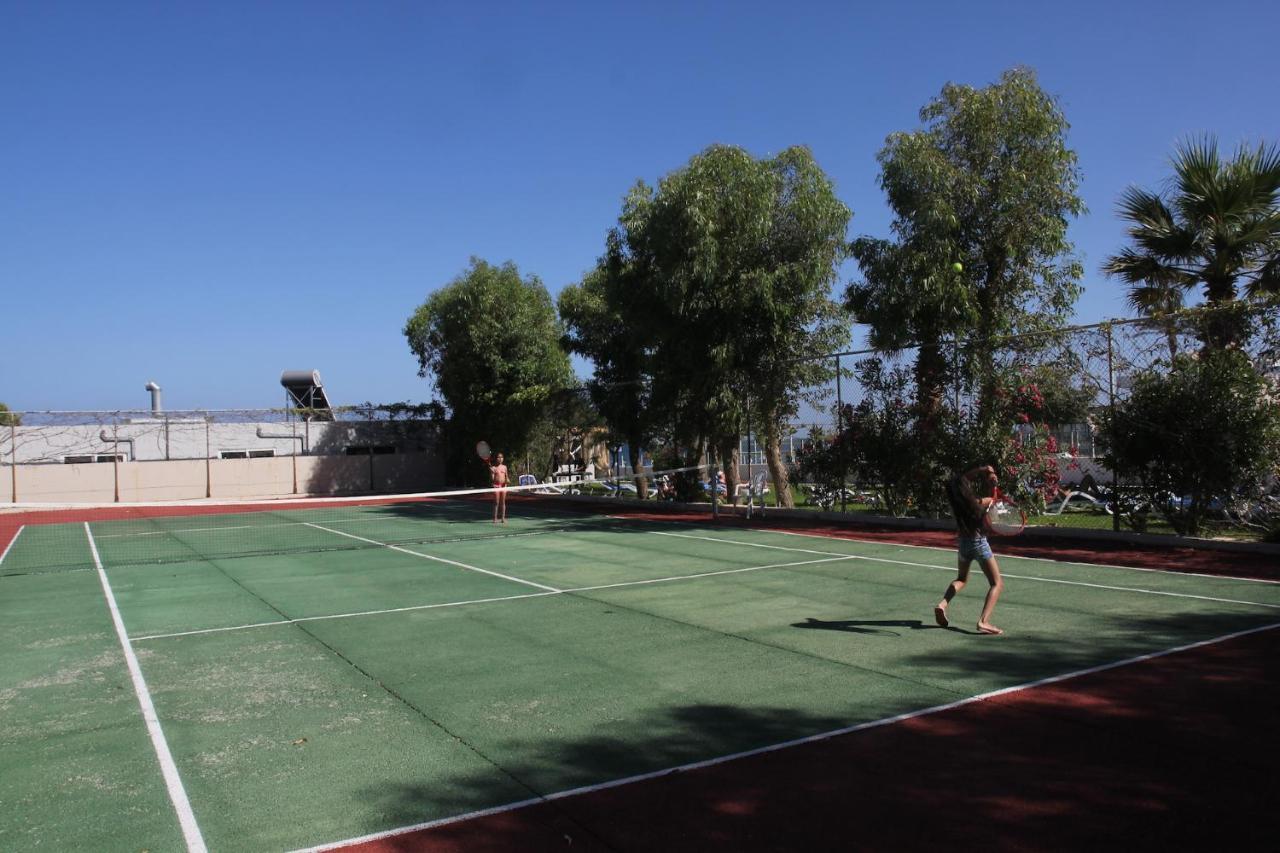 פליראקי Olympos Beach Hotel מראה חיצוני תמונה